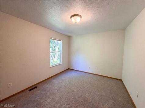 1004 Bellows Street Akron OH 44311