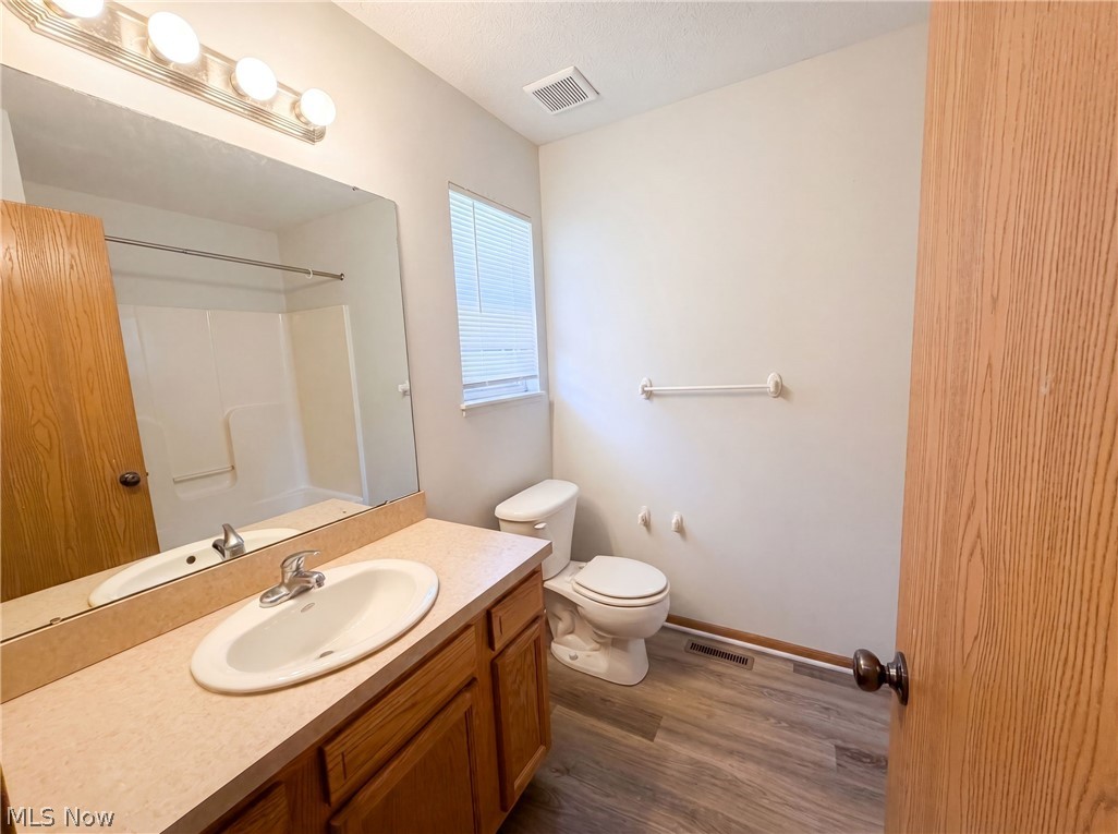 1004 Bellows Street Akron OH 44311
