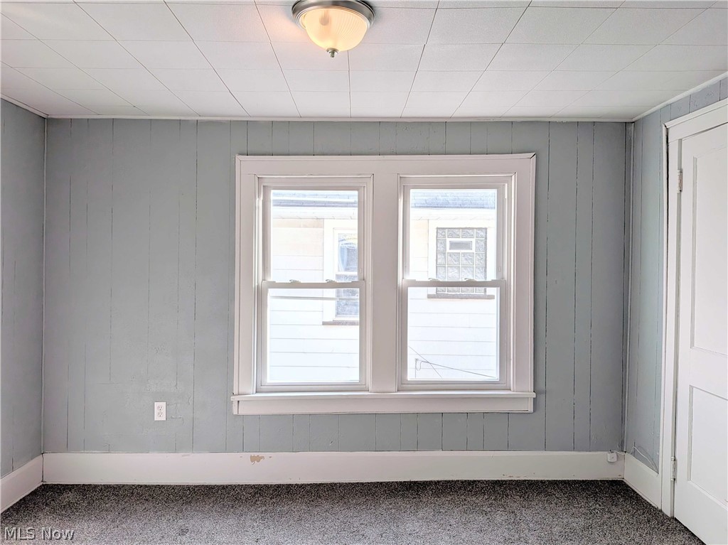 864 10th Street NE Massillon OH 44646