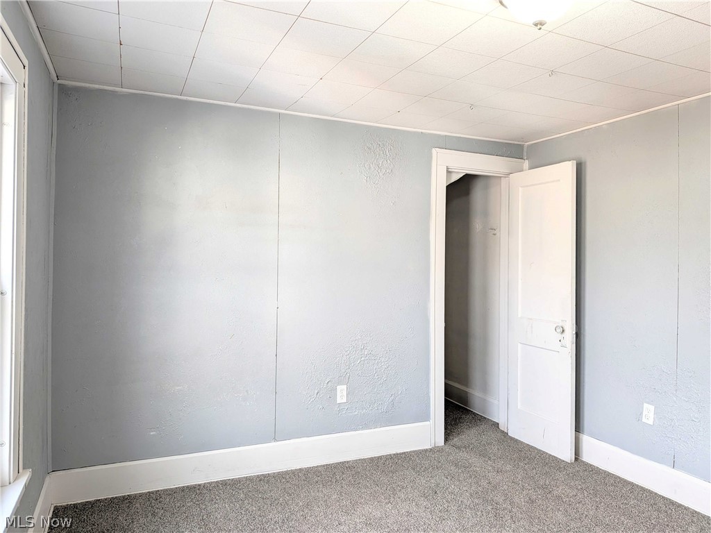 864 10th Street NE Massillon OH 44646