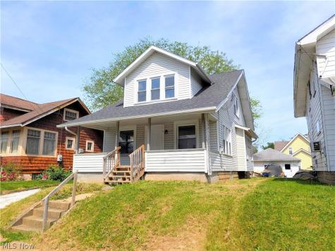 864 10th Street NE Massillon OH 44646