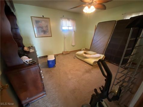 18704 Flamingo Avenue Cleveland OH 44135