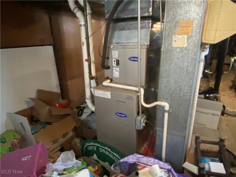 18704 Flamingo Avenue Cleveland OH 44135