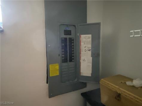 18704 Flamingo Avenue Cleveland OH 44135