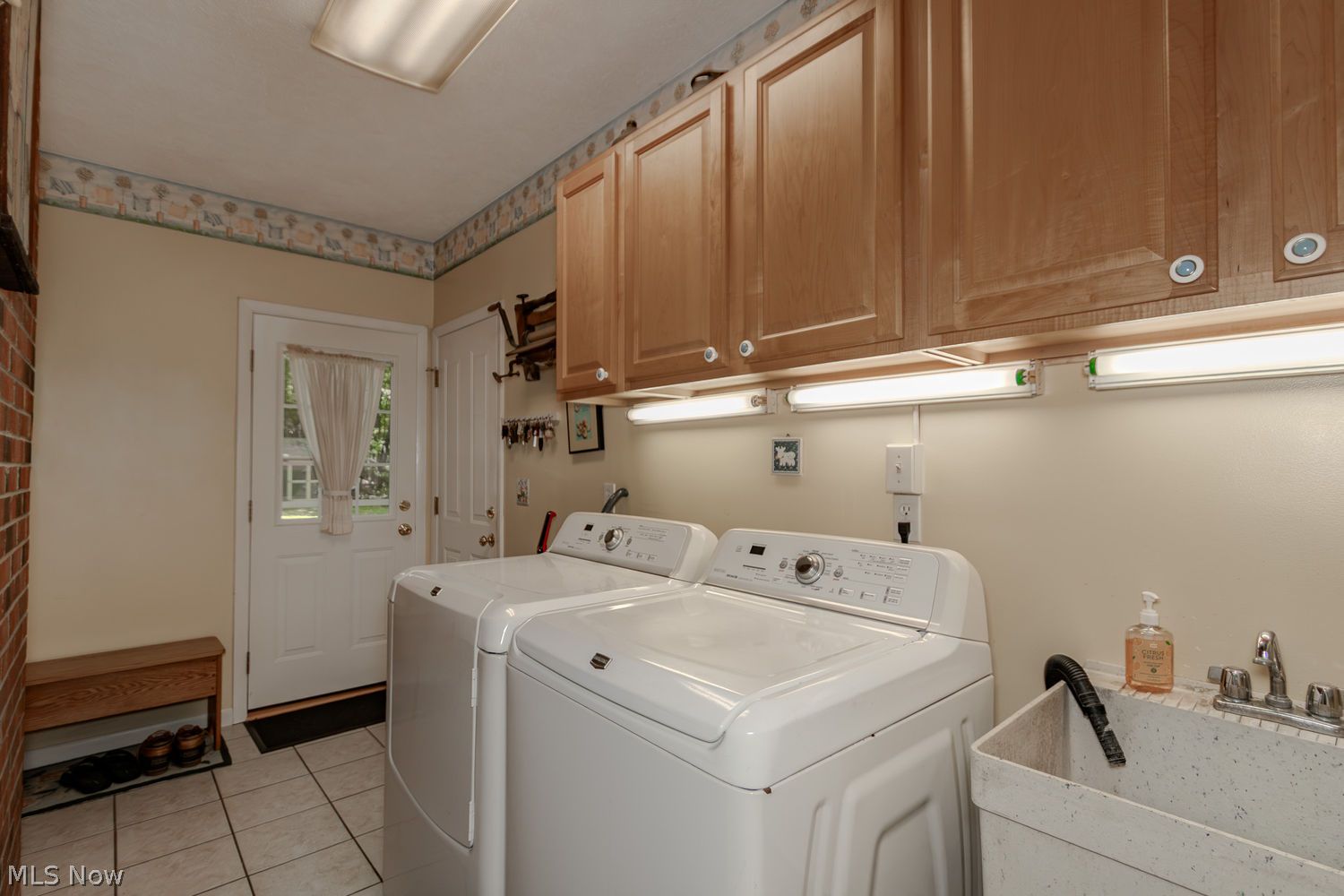 2306 River Road Willoughby Hills OH 44094