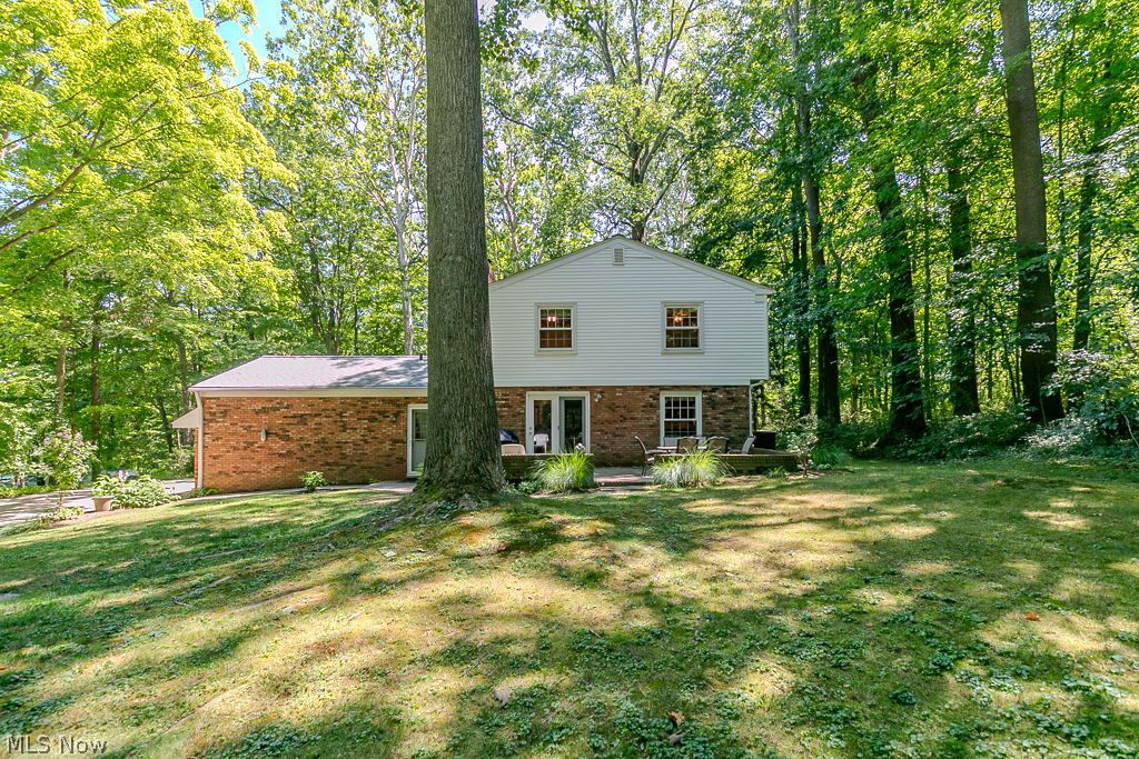 2306 River Road Willoughby Hills OH 44094