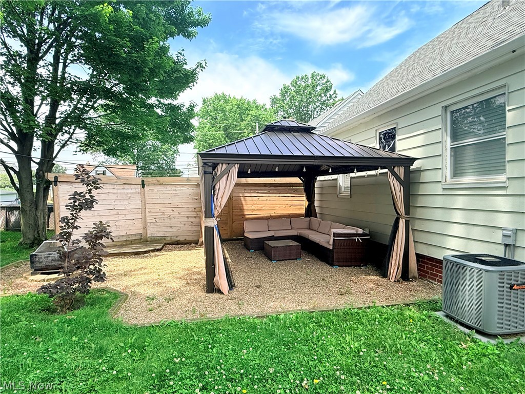30008 Mildred Street Willowick OH 44095
