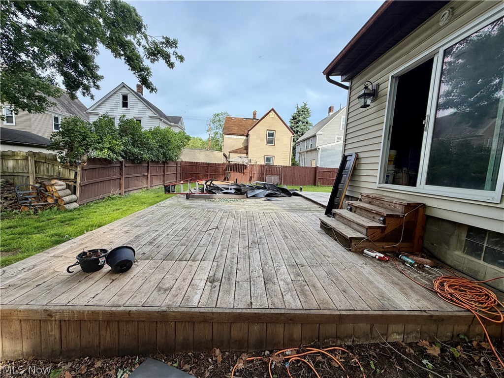 828 Broad Street Elyria OH 44035