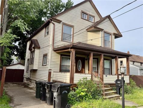 828 Broad Street Elyria OH 44035
