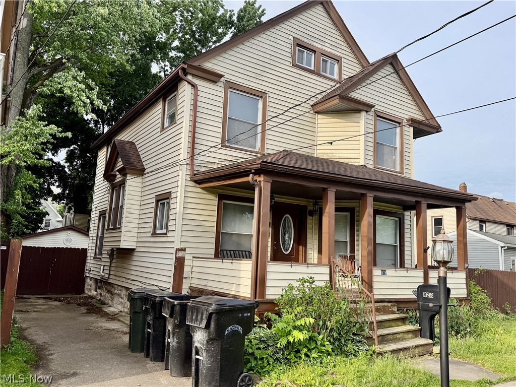 828 Broad Street Elyria OH 44035