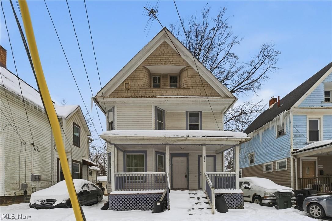 127 Charles Court Elyria OH 44035