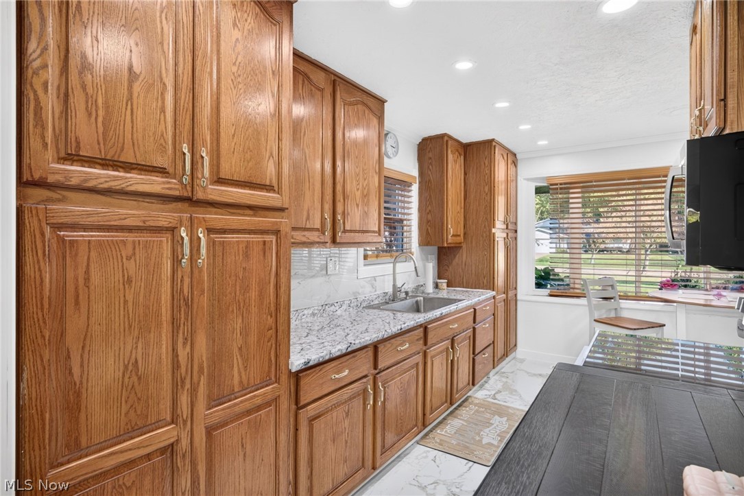 26673 Sudbury Drive North Olmsted OH 44070