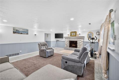26673 Sudbury Drive North Olmsted OH 44070