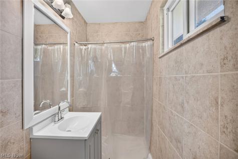 26673 Sudbury Drive North Olmsted OH 44070