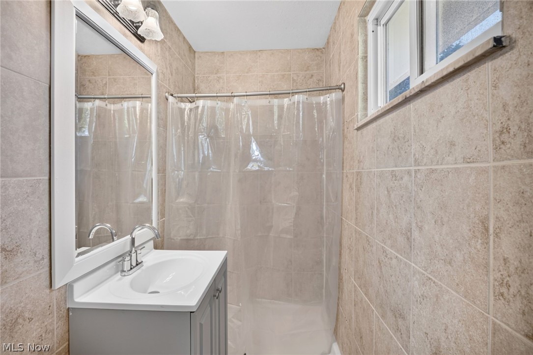 26673 Sudbury Drive North Olmsted OH 44070