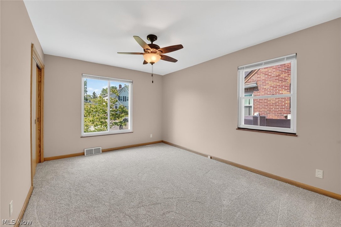 8020 Whitehaven Drive Parma OH 44129