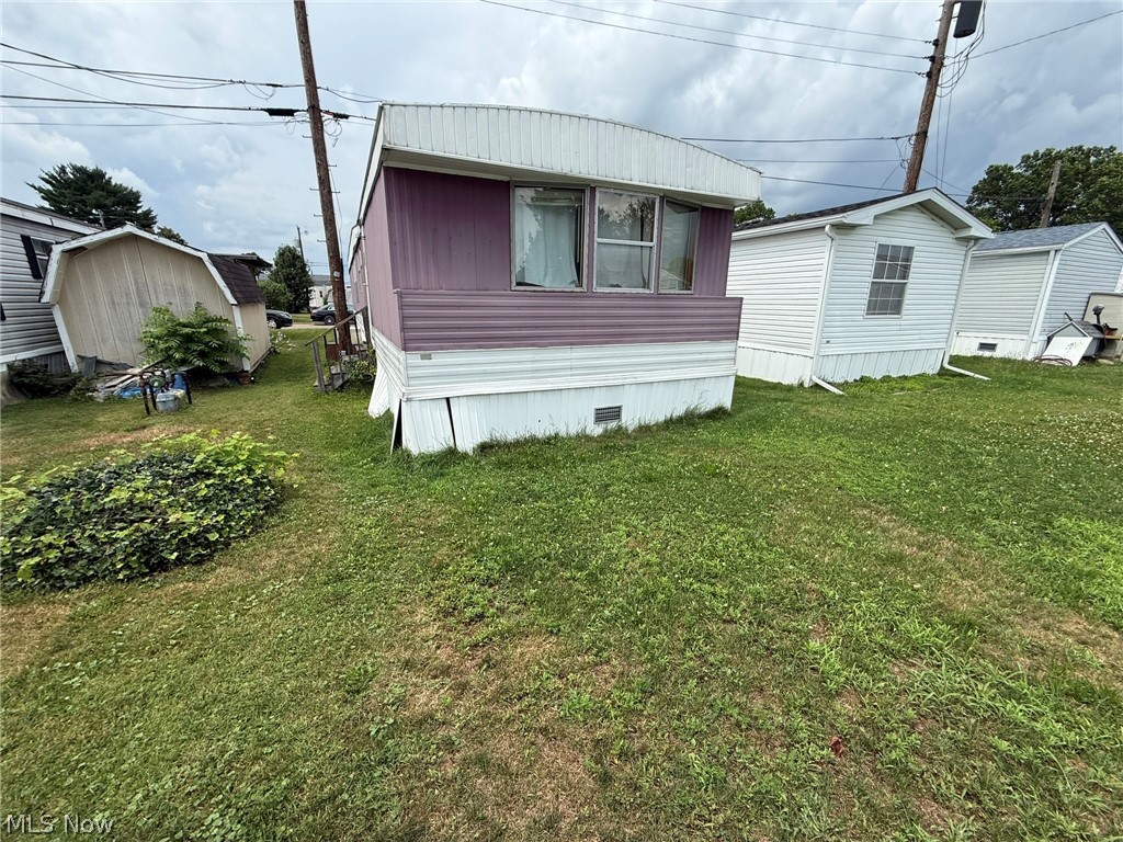 610 Patricia Avenue NW New Philadelphia OH 44663