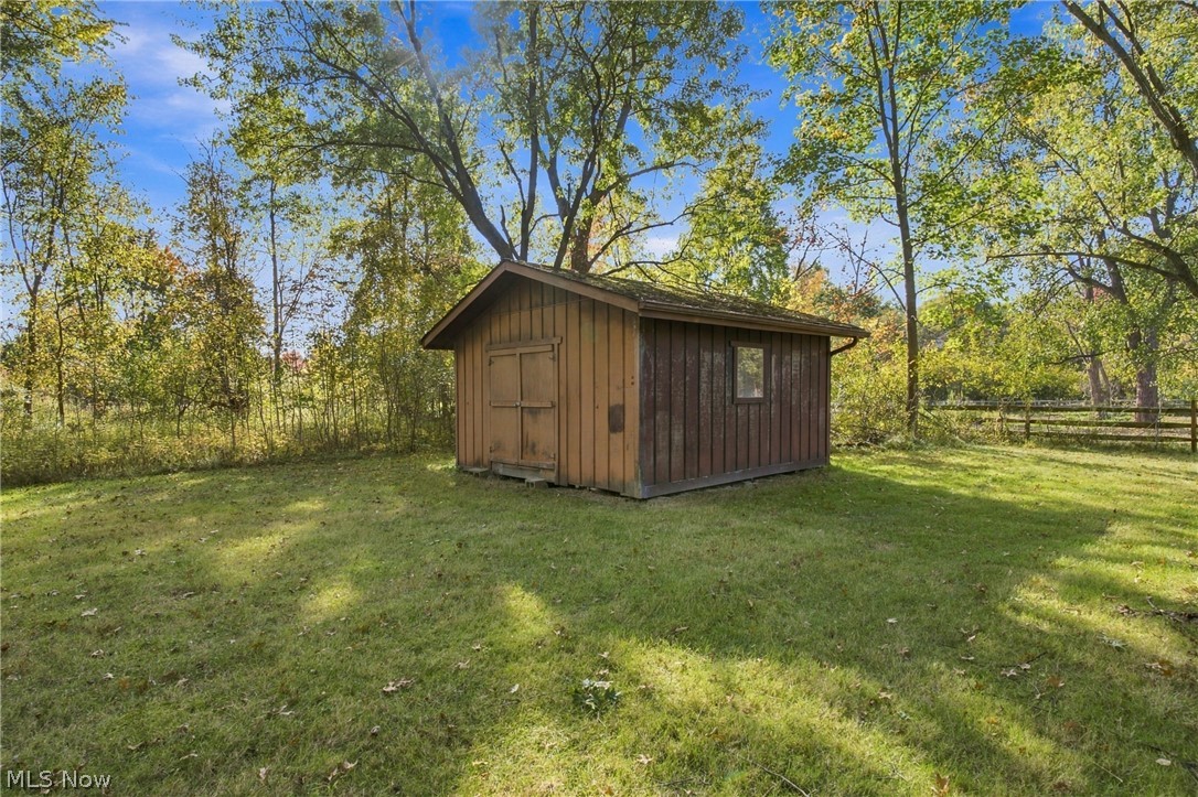 27825 Annetta Drive Glenwillow OH 44139
