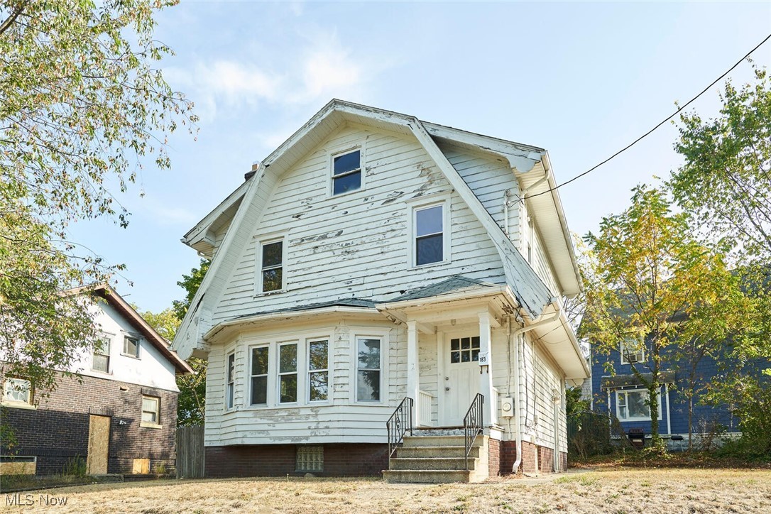 183 Colony Crescent Akron OH 44305