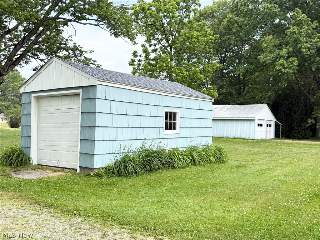 612 Briggs Leavittsburg OH 44430