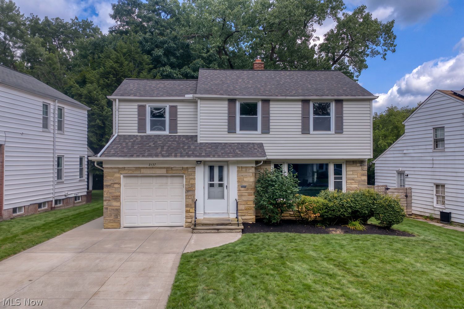 Beachwood OH, 2137 Lyndway Road