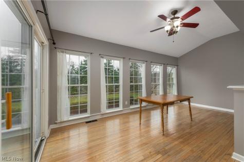 4512 Belmont Drive Avon OH 44011