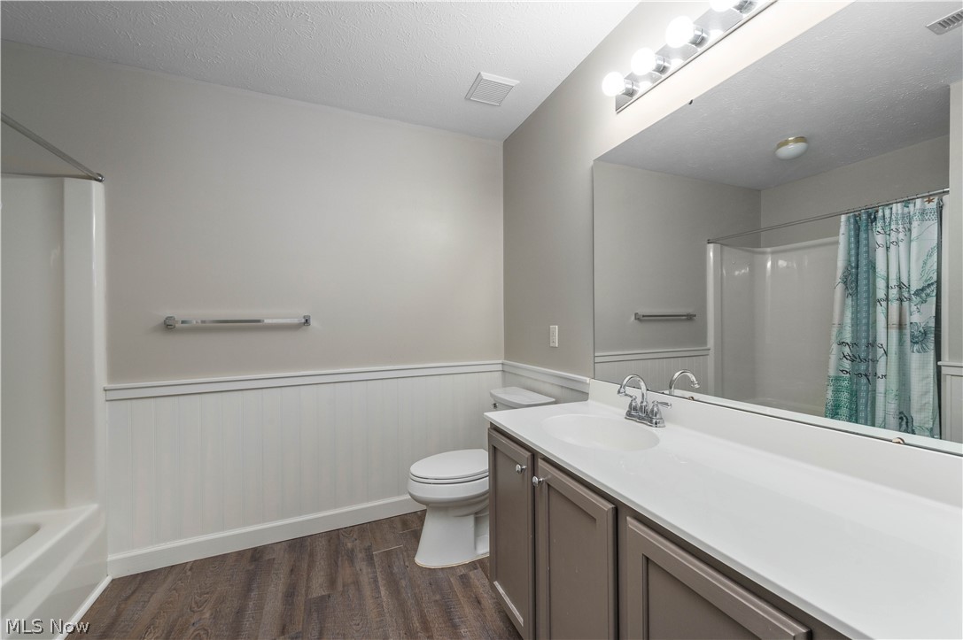 4512 Belmont Drive Avon OH 44011
