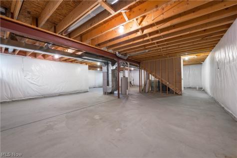 4512 Belmont Drive Avon OH 44011
