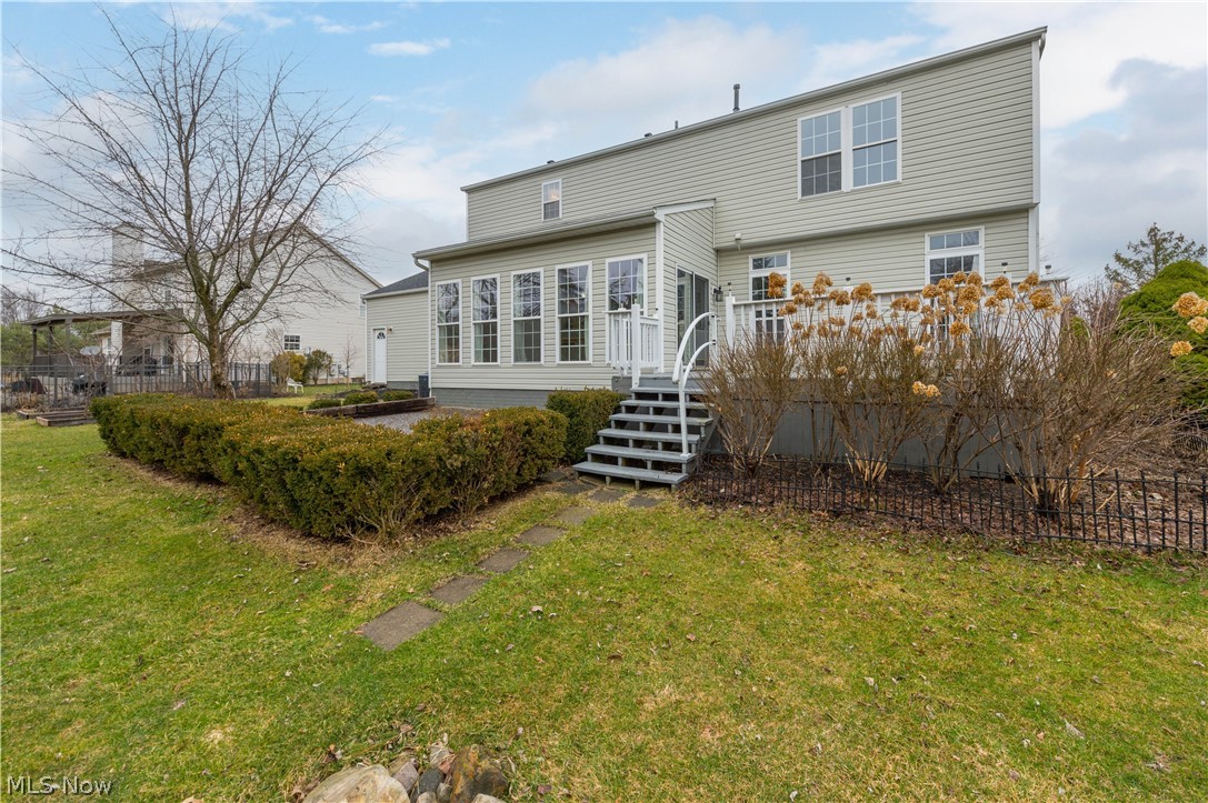 4512 Belmont Drive Avon OH 44011