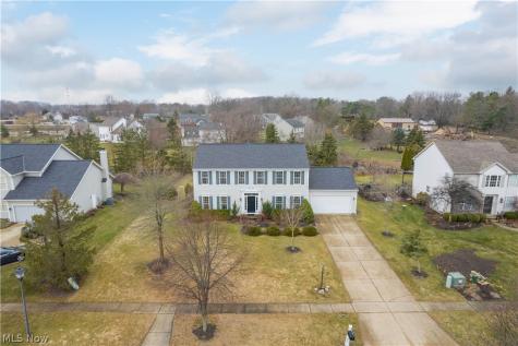 4512 Belmont Drive Avon OH 44011