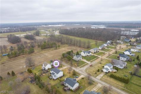 4512 Belmont Drive Avon OH 44011