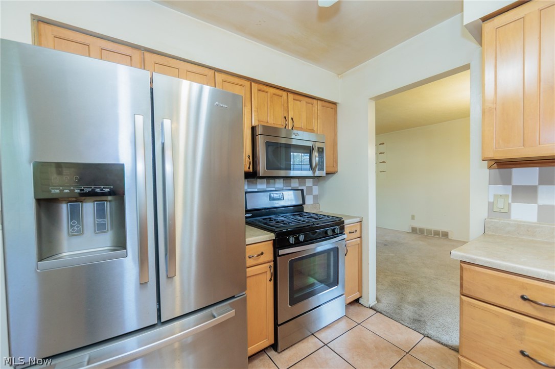 29623 Huntington Drive North Olmsted OH 44070