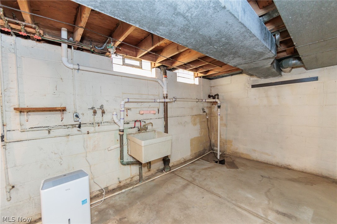 29623 Huntington Drive North Olmsted OH 44070