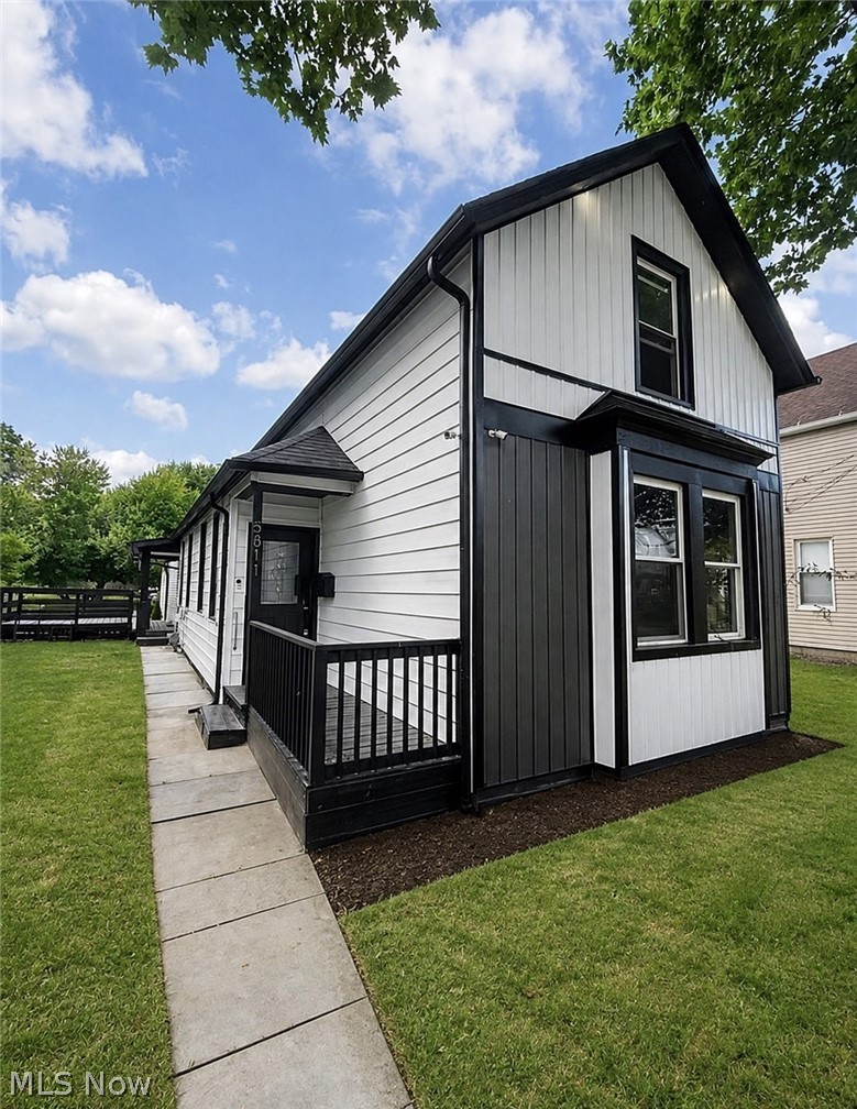 5811 Madison Avenue Cleveland OH 44102
