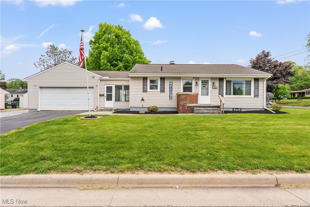 1588 Eastwood Avenue Akron OH 44305