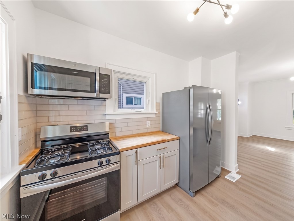 3289 Silsby Road Cleveland Heights OH 44118