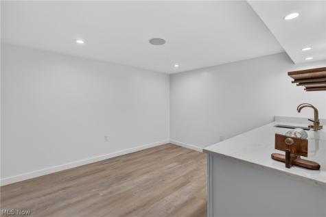 15521 Frick Court Cleveland OH 44111
