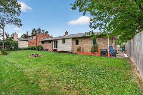 15521 Frick Court Cleveland OH 44111