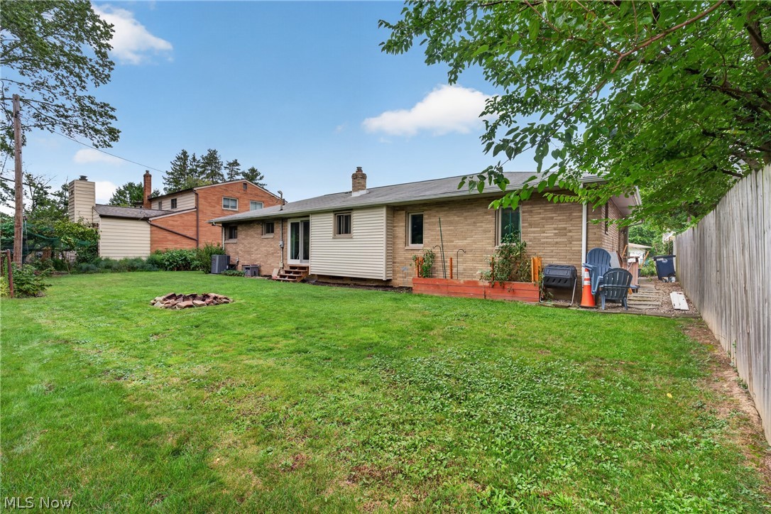 15521 Frick Court Cleveland OH 44111