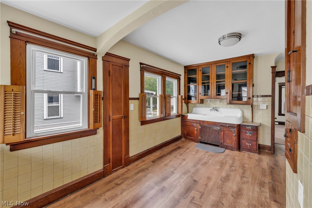 1510 Lakewood Avenue Lakewood OH 44107