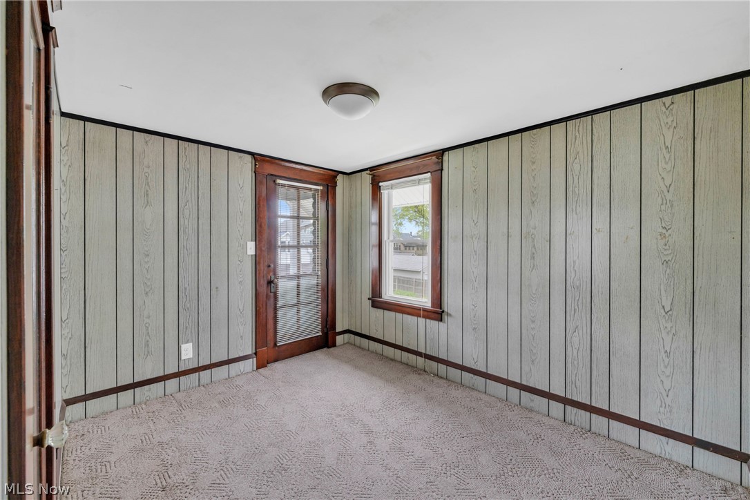 1510 Lakewood Avenue Lakewood OH 44107