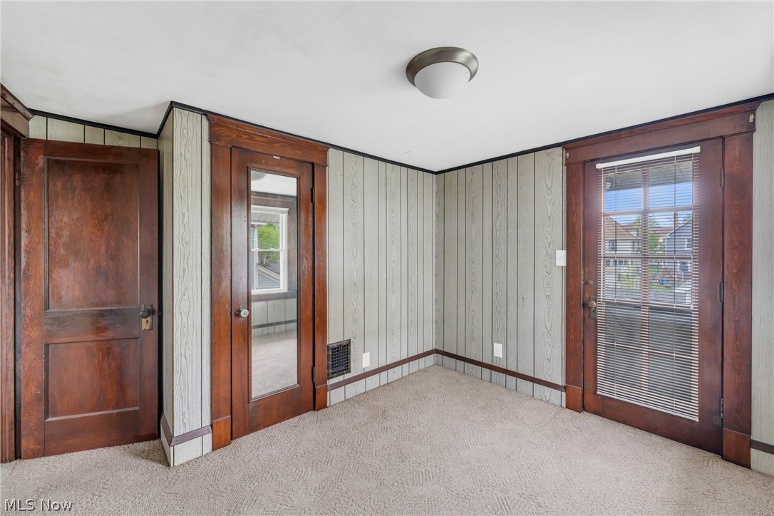 1510 Lakewood Avenue Lakewood OH 44107