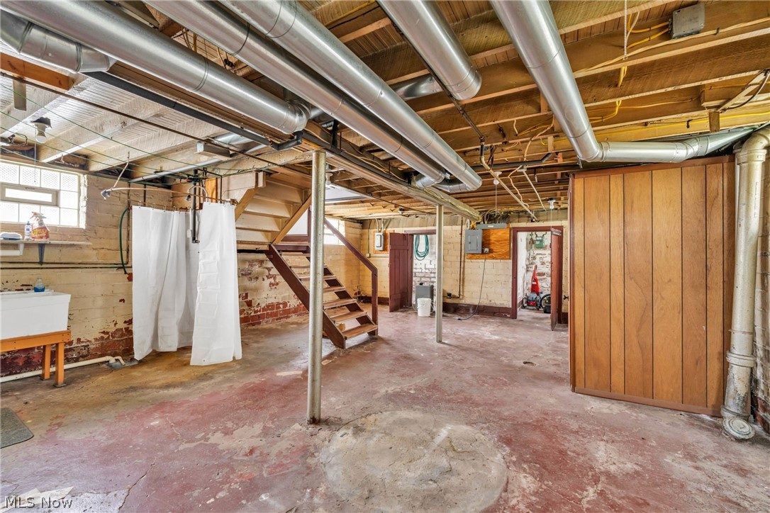1510 Lakewood Avenue Lakewood OH 44107