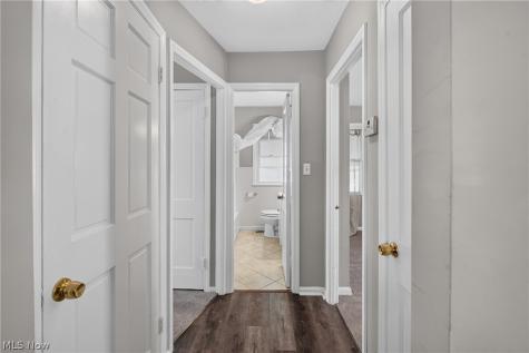 14215 Tabor Avenue Maple Heights OH 44137
