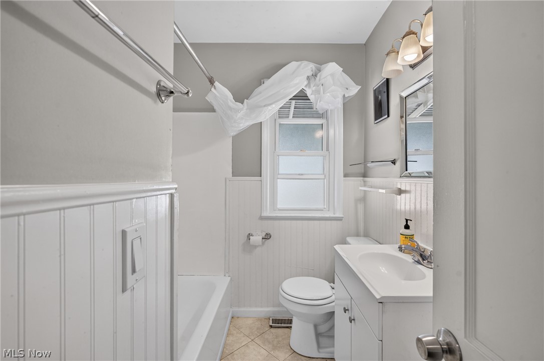 14215 Tabor Avenue Maple Heights OH 44137