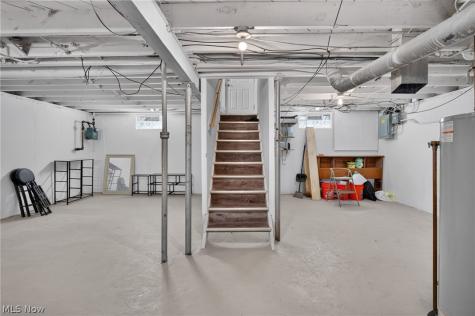 14215 Tabor Avenue Maple Heights OH 44137