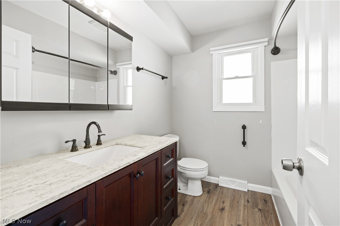 7413 Ward Road Parma OH 44134