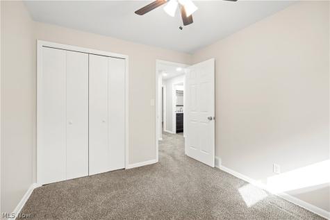 7413 Ward Road Parma OH 44134