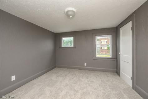 45 Pearl Avenue SE Massillon OH 44646