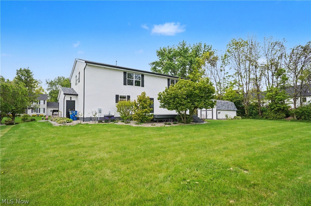 95 Cheyenne Drive Girard OH 44420